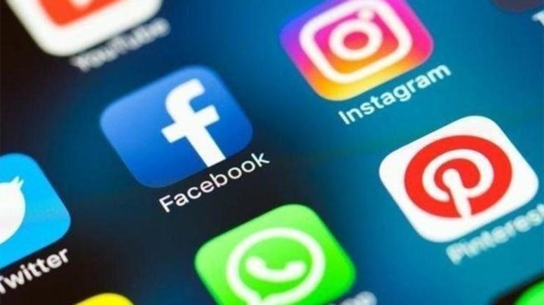 Sosyal Medyalar Çöktü ! Bakan İlk Resmi Açıklamayı Yaptı 