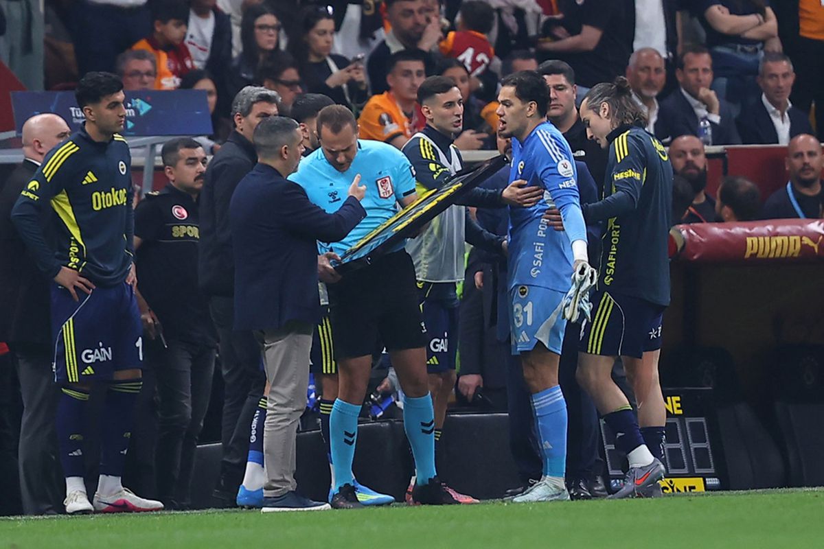 Fener taraftarının hayallerini çalan Ederson şimdi yandı! İşte alacağı ceza