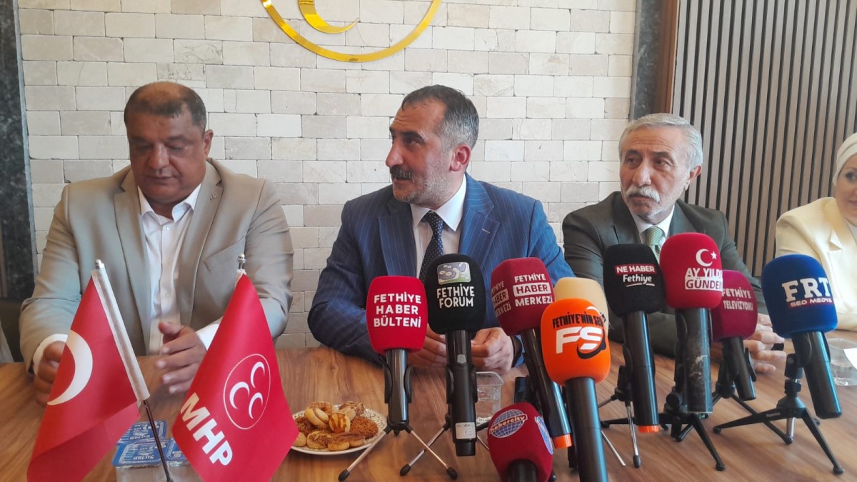 MHP MUĞLA TEŞKİLATI FETHİYE’DE BAYRAMLAŞTI