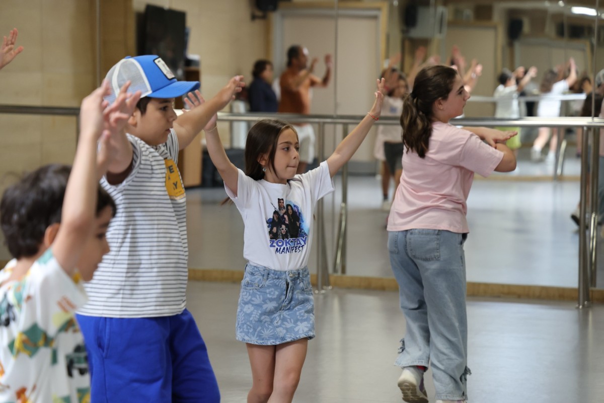Yaz Sanat Kursları Çocukları ve Gençleri Sanatla Buluşturuyor