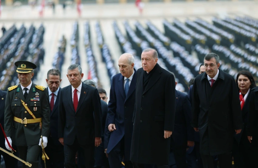 Erdoğan'dan Anıtkabir'de Türkiye Yüzyılı mesajı