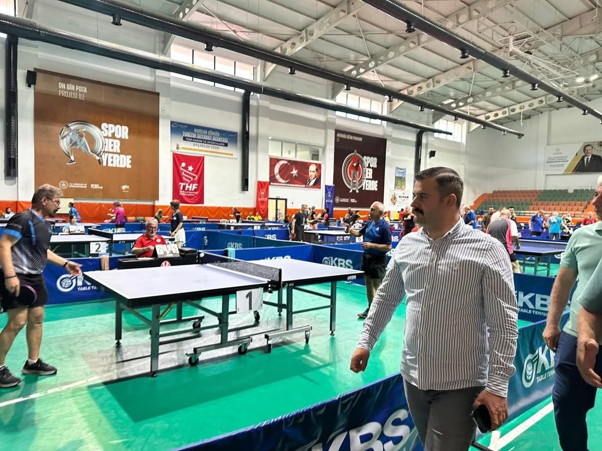 Köyceğiz’de 5. Ulusal Veteran Masa Tenisi Turnuvası Düzenlendi