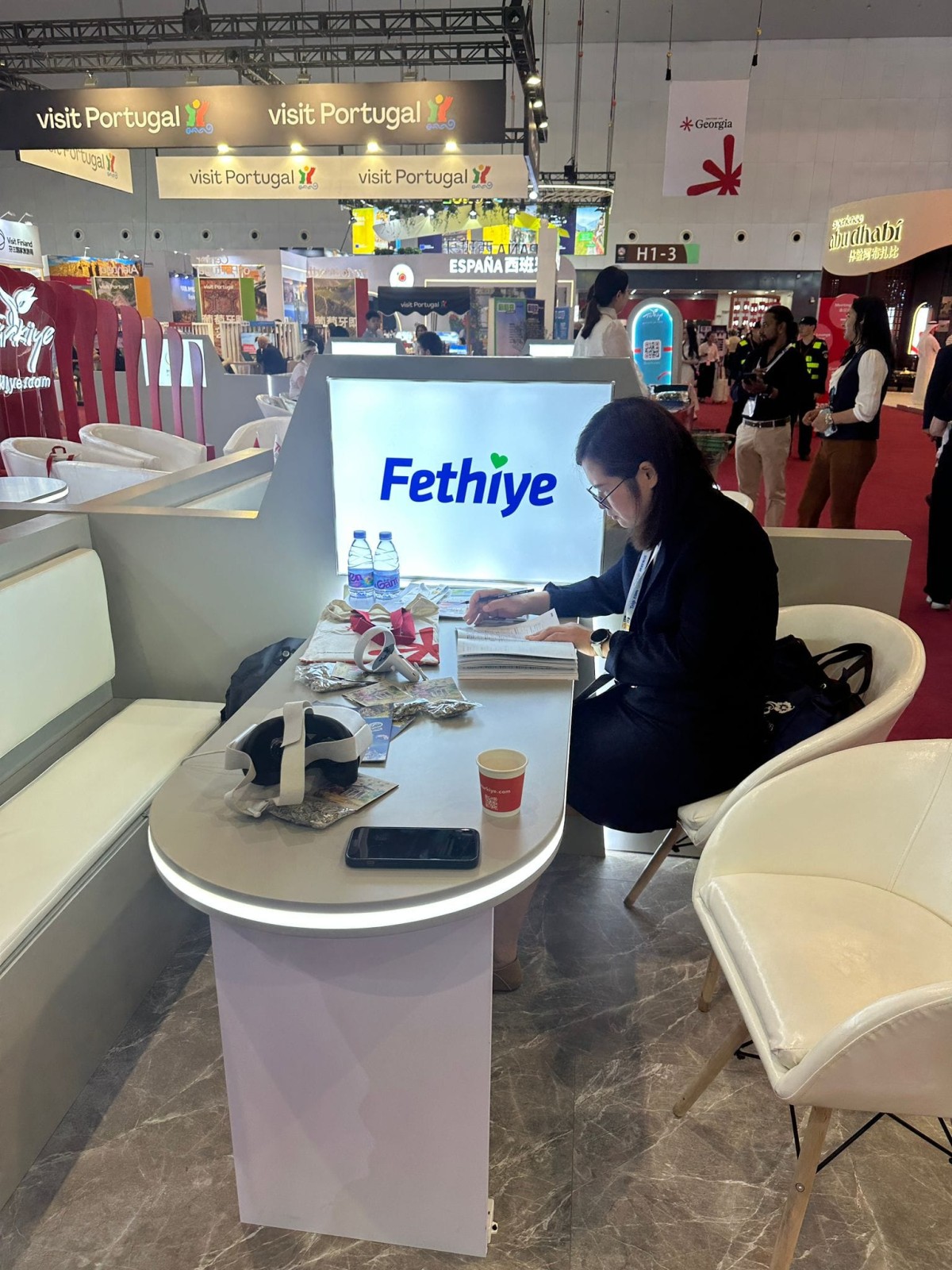 ÇİN’DE FETHİYE RÜZGARI ESTİ