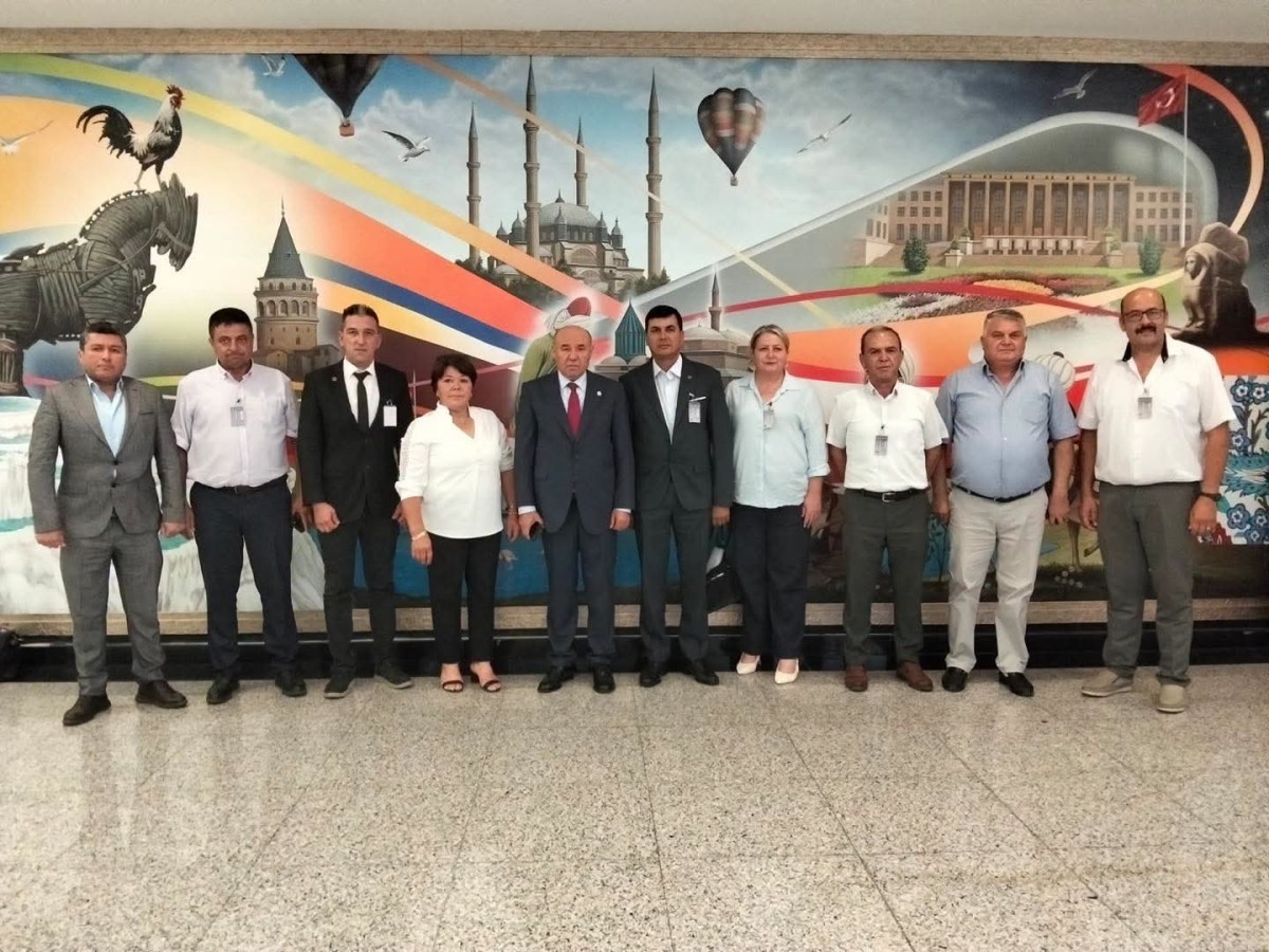 AK Parti Muğla Milletvekili Yakup Otgöz, Ula Muhtarlarını TBMM'de Ağırladı