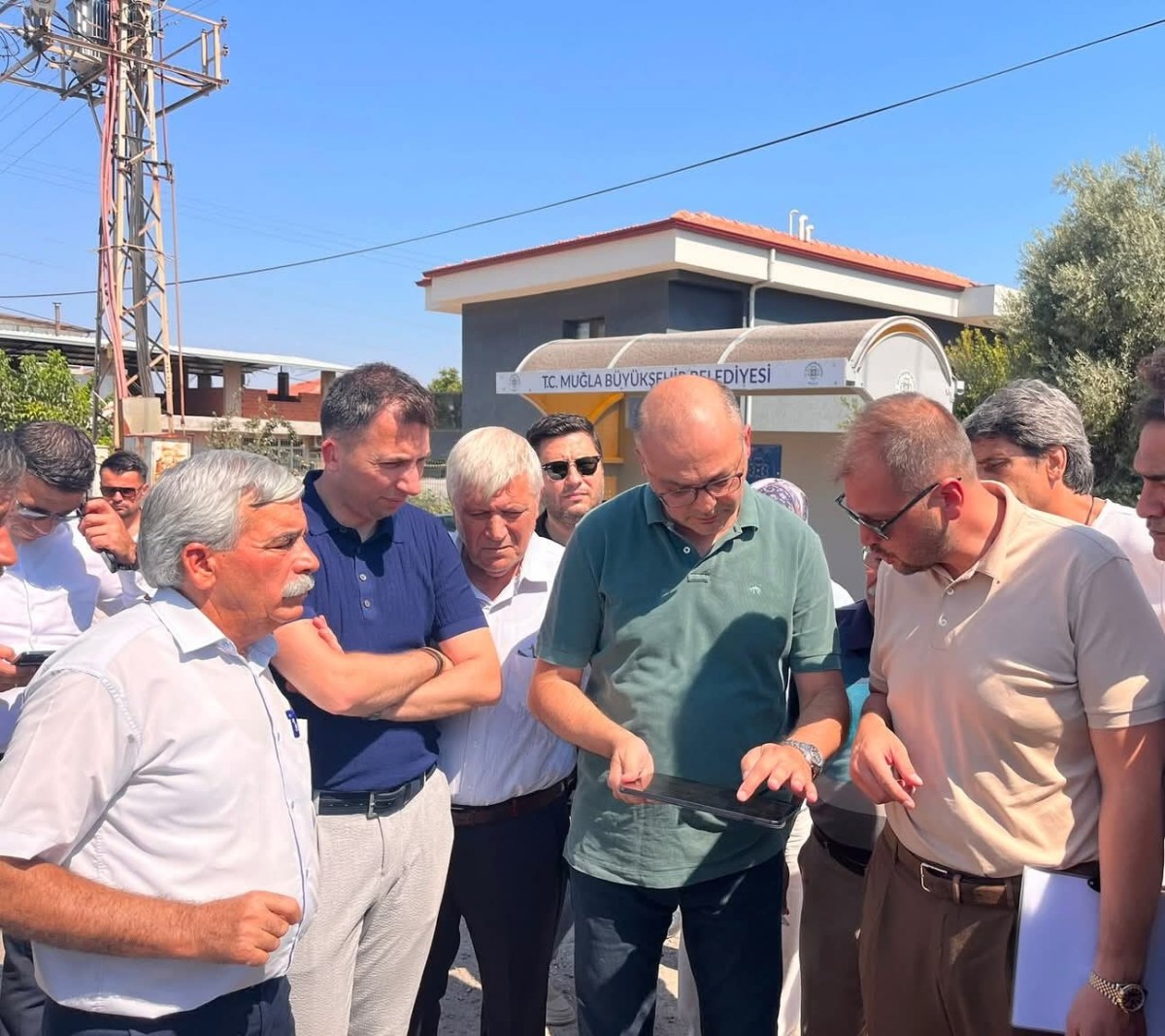 “AK Parti İl Başkanı Güngör: ‘Milas’ın Trafik Yoğunluğunu Azaltacağız’”