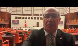 “Mahmut Tanal’dan Fedakârlık ve Birlik Mesajı”